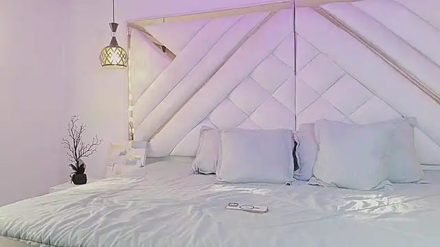 zoevg online show from 02-09-26, 12:09