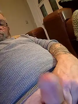 Snapshot of justenjoyingurcompany chatting on 01-10-26, 09:41 justenjoyingurcompany online show from 01-10-26, 09:41