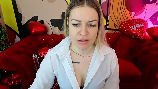 AnnaRayy online show from 02-10-26, 01:37