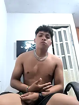 VersedChip online show from 03-05-26, 05:47