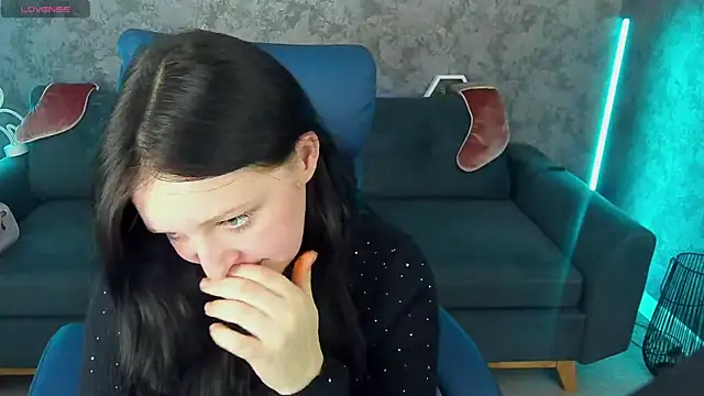 MiraSoliss online show from 01-08-26, 09:22