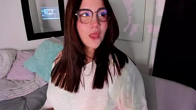 ivy velvet online show from 05-19-26, 01:33