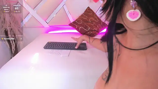 Renata blue online show from 02-05-26, 02:43