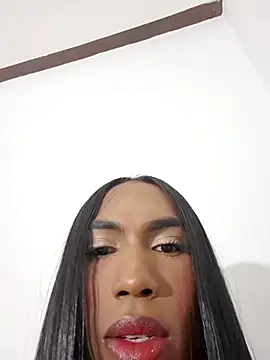 Snapshot of zarina_coleman chatting on 06-24-26, 04:22 zarina coleman online show from 06-24-26, 04:22