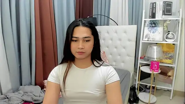 urtwinkbrixz online show from 06-17-26, 08:21
