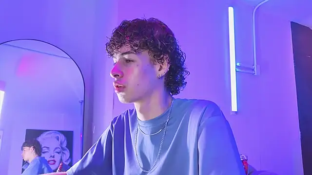 nova salvatore online show from 04-06-26, 02:31