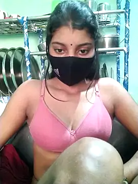 Erotic-Girl online show from 03-01-26, 01:51