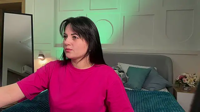  SilkyShadow  online show from 04-21-26, 01:42