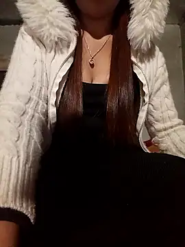 hoahong2 online show from 01-13-26, 03:39