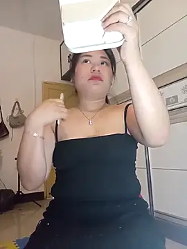 Minaa2x online show from 04-14-26, 05:24