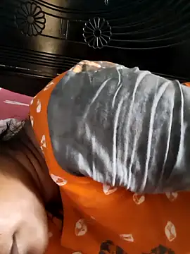 Desi Nil pori online show from 04-24-26, 05:21