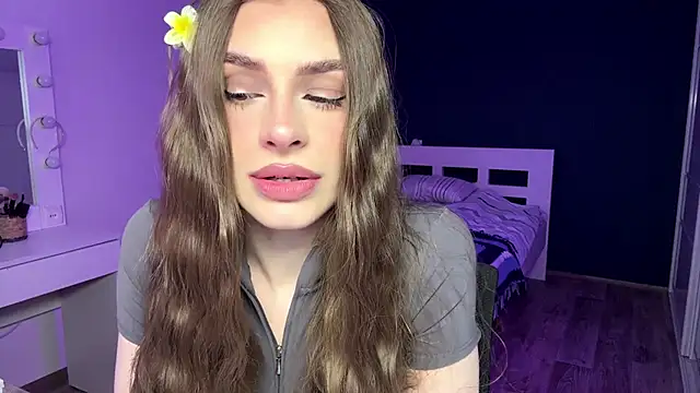 Snapshot of MachelleSpader chatting on 02-10-26, 07:56 MachelleSpader online show from 02-10-26, 07:56