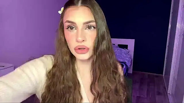 Snapshot of MachelleSpader chatting on 02-18-26, 08:21 MachelleSpader online show from 02-18-26, 08:21