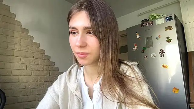 ElsieKuhlmann online show from 04-19-26, 08:02