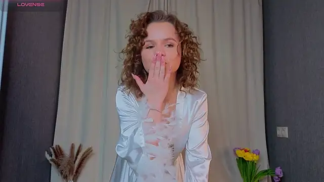 mymonique online show from 03-08-26, 08:12