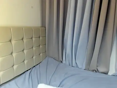 XxRhianxX online show from 03-07-26, 06:16