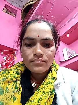 Snapshot of Sonam15884 chatting on 02-04-26, 10:15 Sonam15884 online show from 02-04-26, 10:15