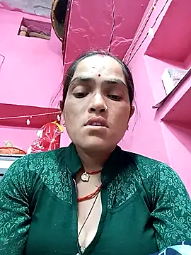 Snapshot of Sonam15884 chatting on 02-08-26, 03:26 Sonam15884 online show from 02-08-26, 03:26