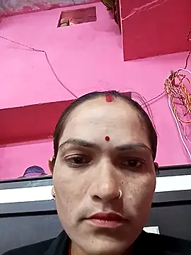 Snapshot of Sonam15884 chatting on 04-26-26, 04:10 Sonam15884 online show from 04-26-26, 04:10