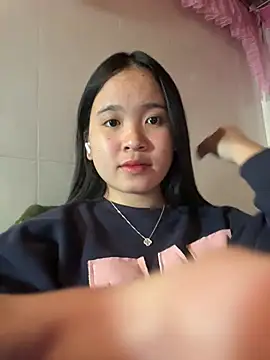 Gwen879 online show from 01-14-26, 02:44