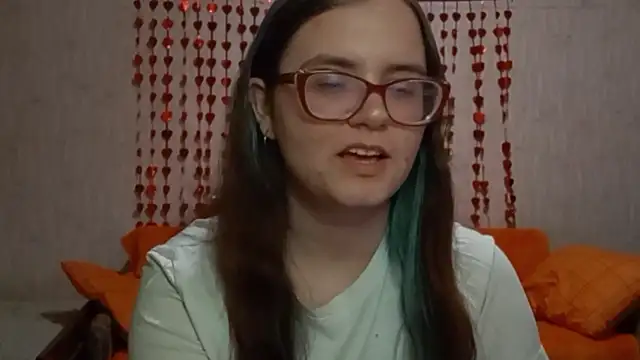 Miyabeee online show from 02-12-26, 05:08