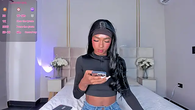 DaisyTaylor   online show from 01-19-26, 12:42