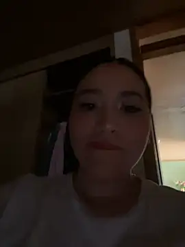 Veronica Wins  online show from 02-05-26, 06:34