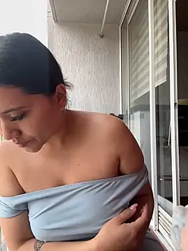 Veronica Wins  online show from 04-21-26, 07:17