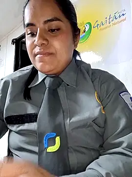 Isabel 3 online show from 03-13-26, 12:50