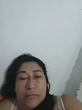 PatriciaGrajales online show from 06-11-26, 03:10