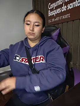 Cute Penelope  online show from 01-14-26, 11:27