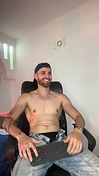 Apolo lux1 online show from 03-16-26, 08:02