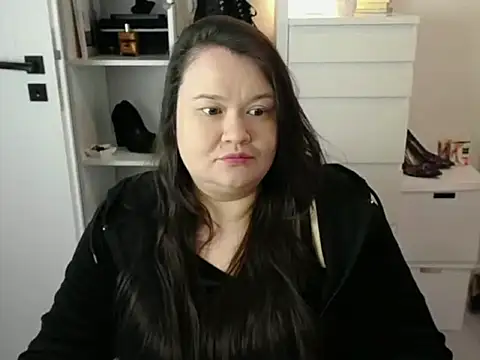 HollyDanceSoul online show from 04-10-26, 04:28