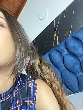 uncontrolled fire online show from 03-27-26, 07:13