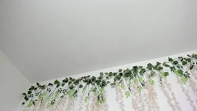 lizz lunna online show from 03-27-26, 10:09