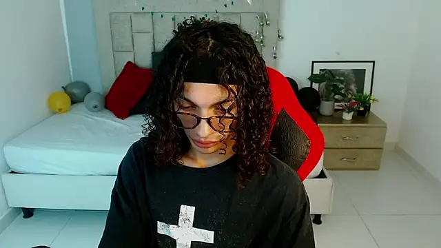 Axel fox77 online show from 01-12-26, 12:05