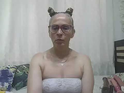 ZAMY1 online show from 04-18-26, 10:10