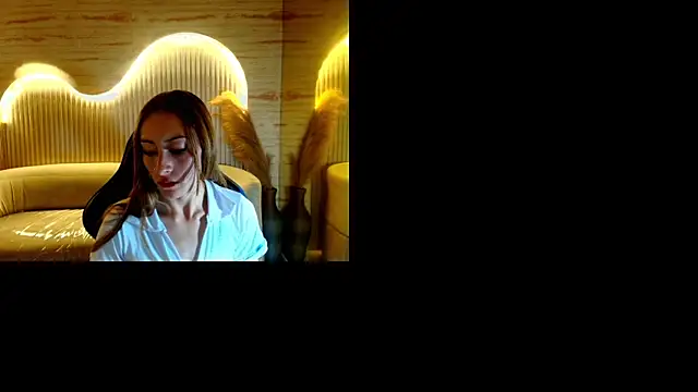 katalina r  online show from 05-20-26, 07:53