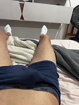 Magrogost online show from 03-04-26, 01:11