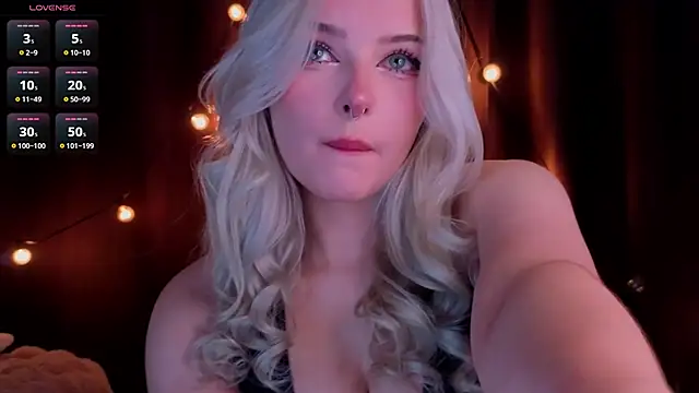 ShyniAlice online show from 03-09-26, 04:38