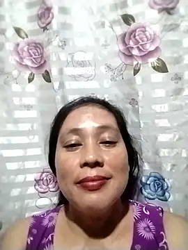 Snapshot of asian_pinay23 chatting on 01-14-26, 12:33 asian pinay23 online show from 01-14-26, 12:33