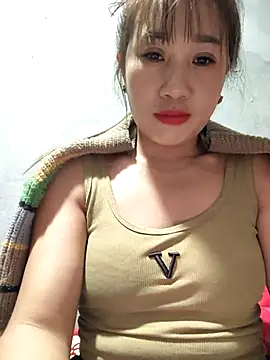 apple0011 online show from 02-15-26, 09:08