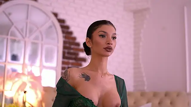 NyssaSky online show from 04-12-26, 05:40