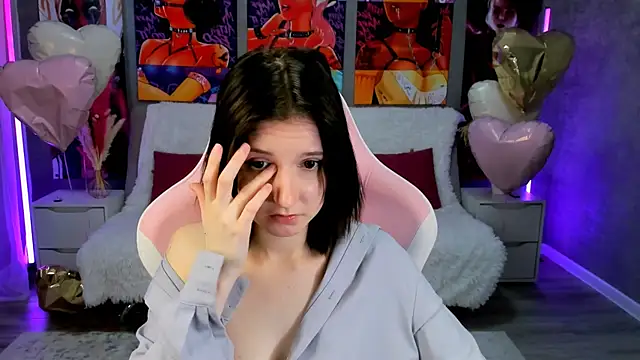 KikaOsterman online show from 02-27-26, 11:54