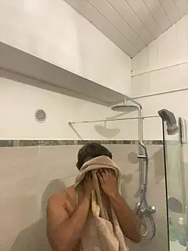 Axel black10 online show from 04-19-26, 09:39