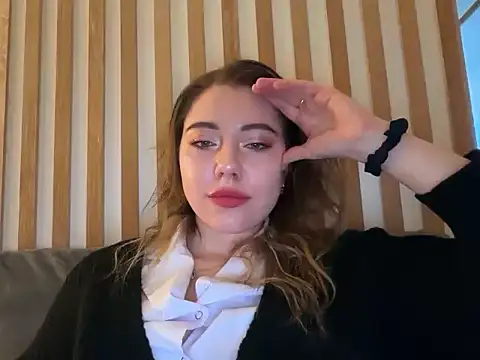 Luxerin online show from 03-03-26, 04:46