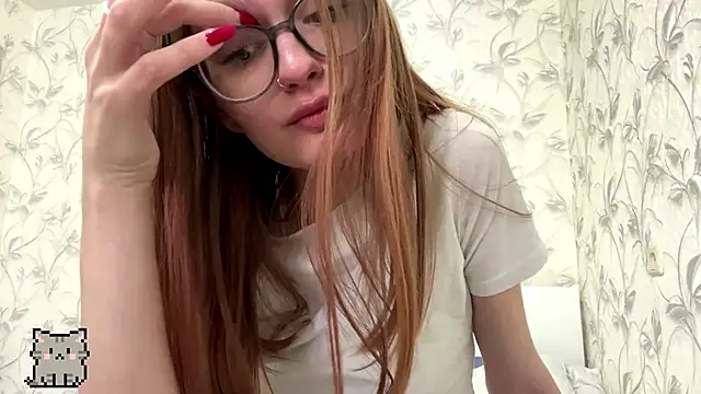 Snapshot of VirgieVoter chatting on 01-13-26, 05:24 VirgieVoter online show from 01-13-26, 05:24