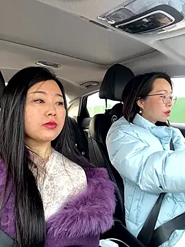 lili7138 online show from 01-12-26, 06:18