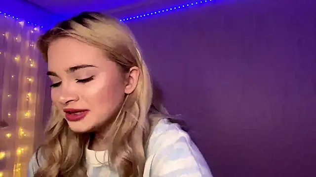 KariJarecke online show from 02-07-26, 01:04