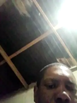 Snapshot of Sbuda87l chatting on 01-09-26, 04:21 Sbuda87l online show from 01-09-26, 04:21